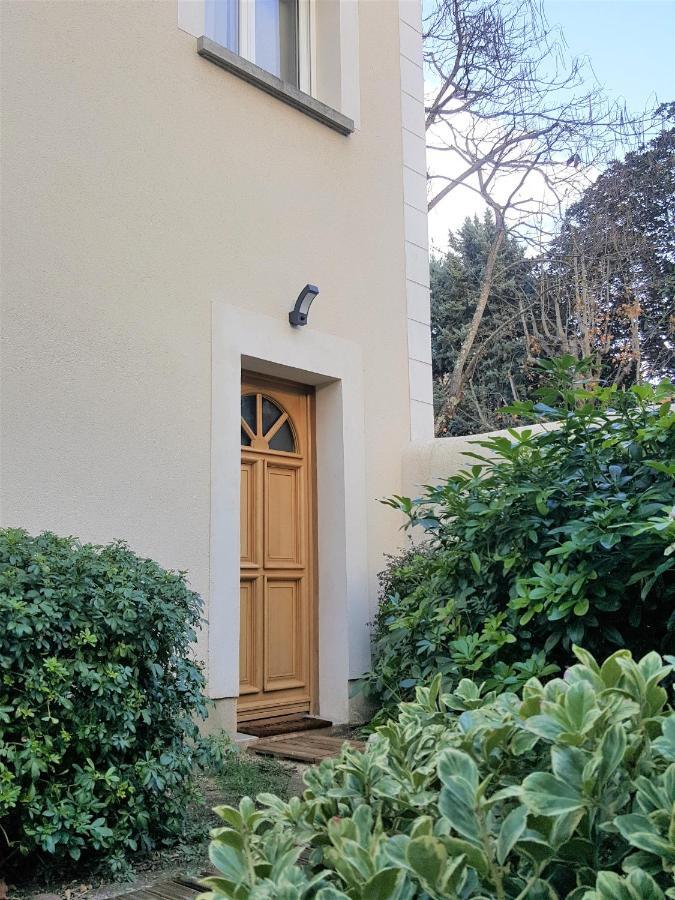 Guest House " Gite L'Atelier Du 6"- Calme - Jardin Tours Exterior photo